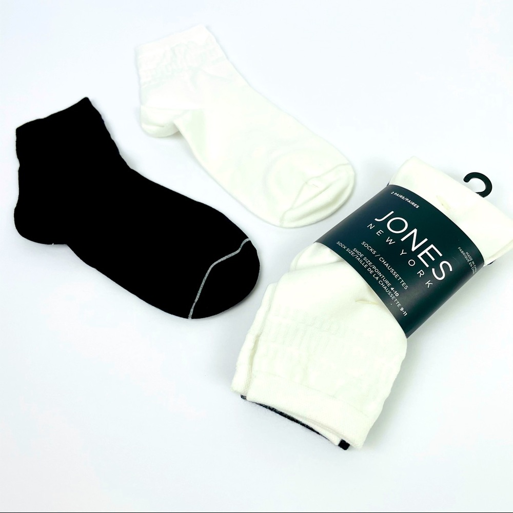 Jones New York BNWT Socks, 2 pair.